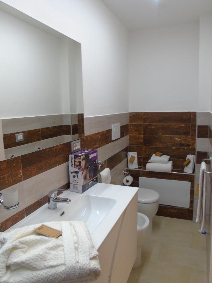 Glem Luxury Apartment Copertino Luaran gambar